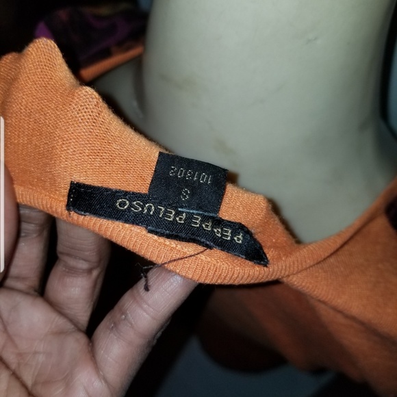 Top - Picture 3 of 3